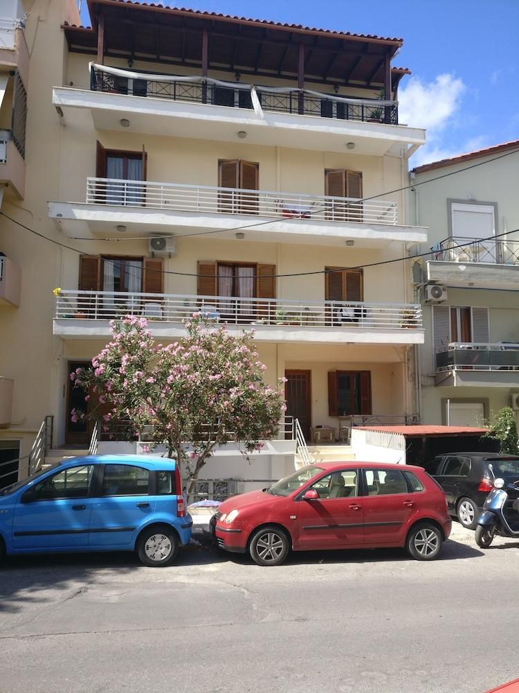 Paradise City Rethymno Esterno foto