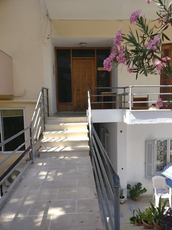 Paradise City Rethymno Esterno foto